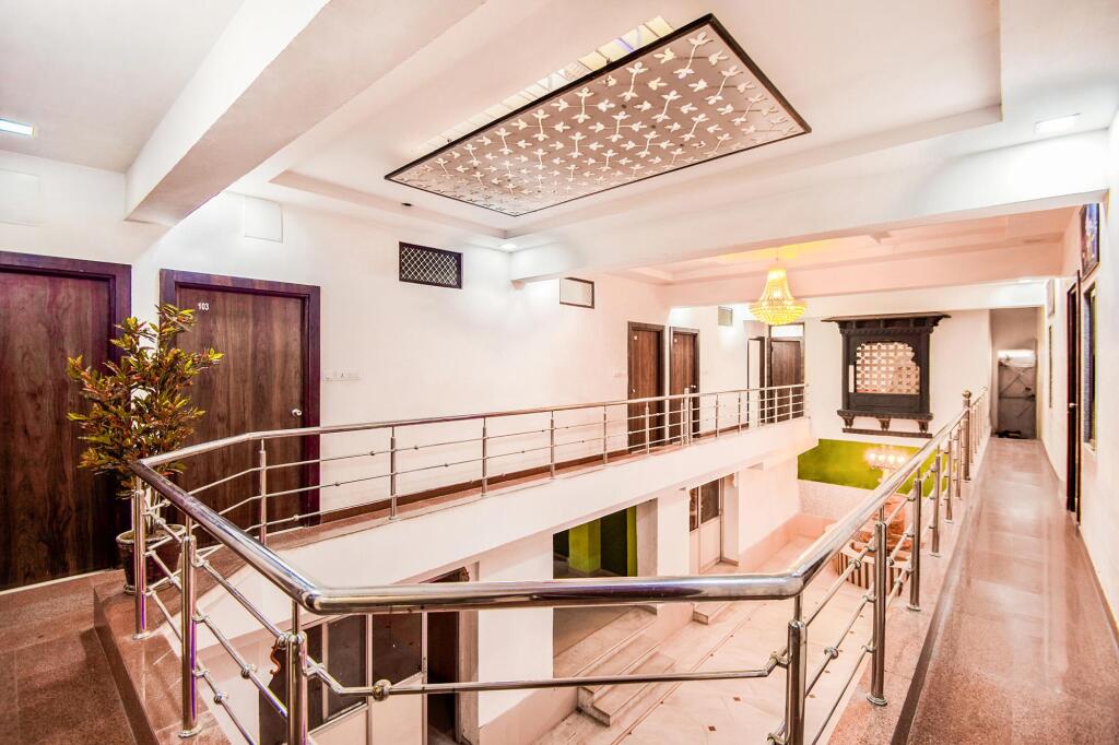 Удаипур: FabHotel Himanshi