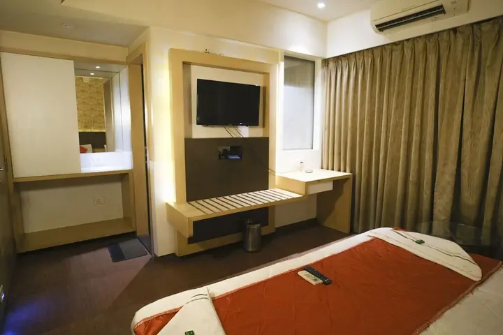 Нави-Мумбай: Hotel Royal Classic