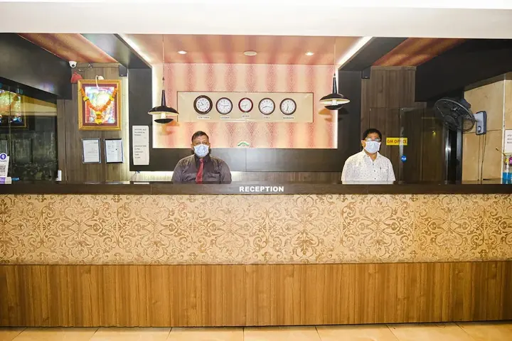 Нави-Мумбай: Hotel Royal Classic
