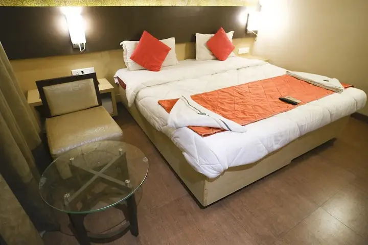 Нави-Мумбай: Hotel Royal Classic