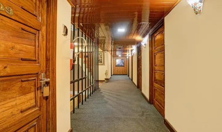 Дарджилинг: Hotel Valentino