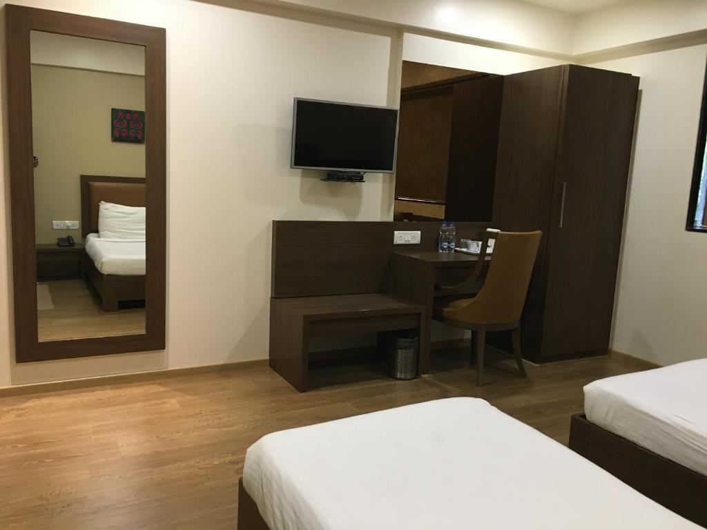 Мумбаи: Hotel Amigo