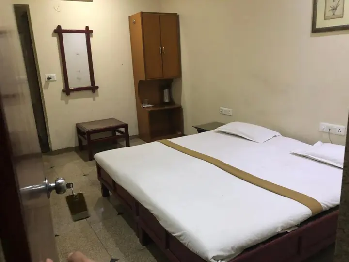 Amravati: Hotel Vinayak Residency