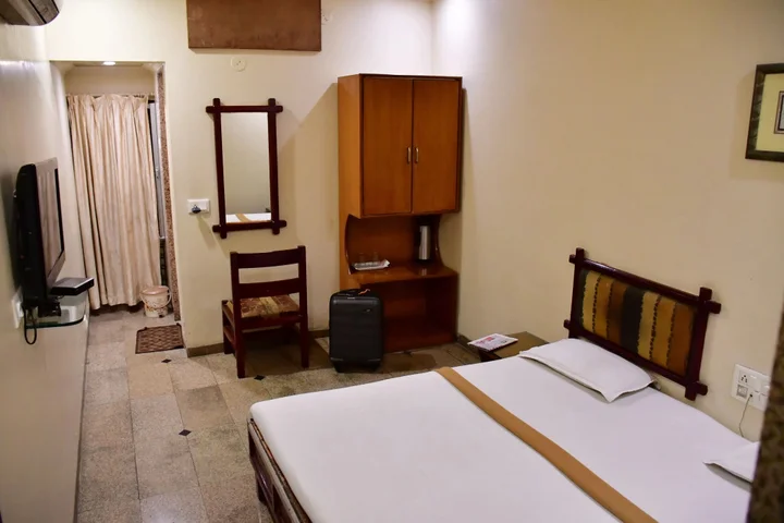 Amravati: Hotel Vinayak Residency