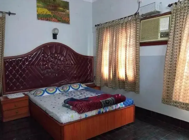 Гуруваюр: Hotel Ayodhya