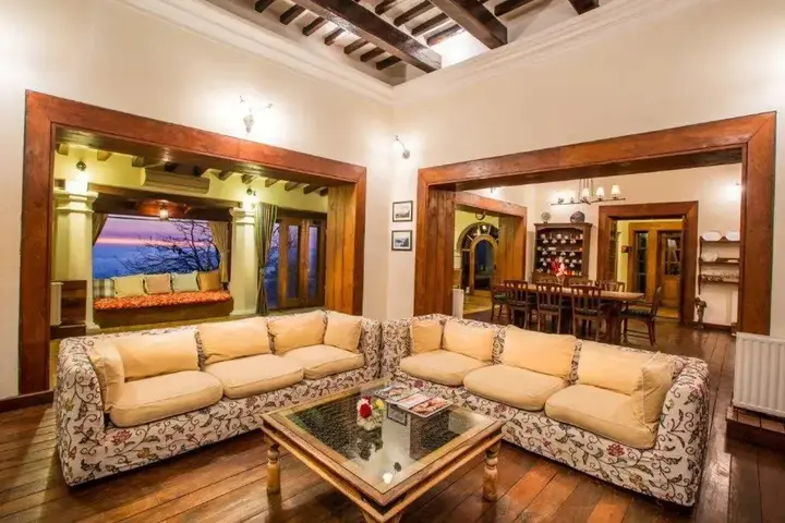 Массури: Rokeby Manor
