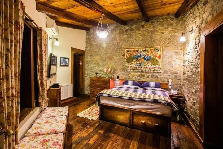 Массури: Rokeby Manor