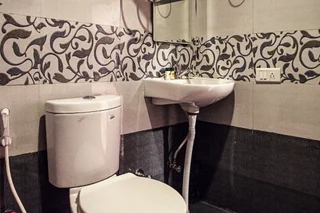 Бангалор: Sri Sai Suites by OYO Rooms