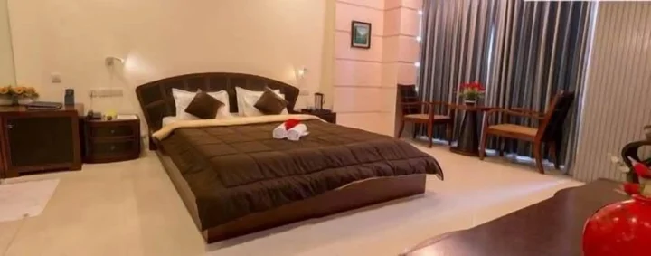Ахмедабад: Aarya Grand Hotels & Resorts