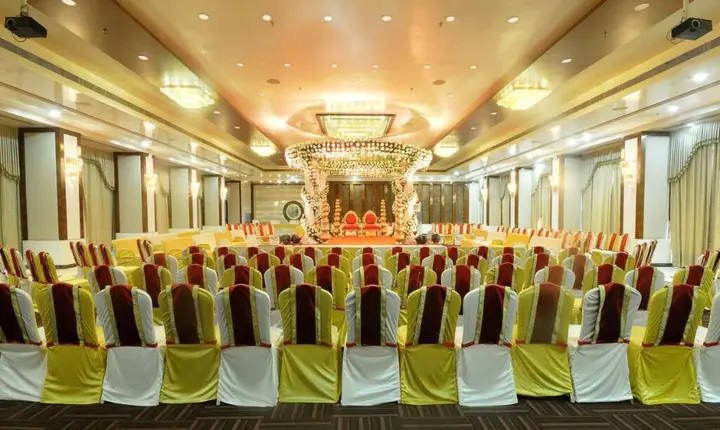 Ахмедабад: Aarya Grand Hotels & Resorts