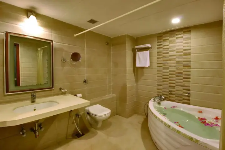Ахмедабад: Aarya Grand Hotels & Resorts