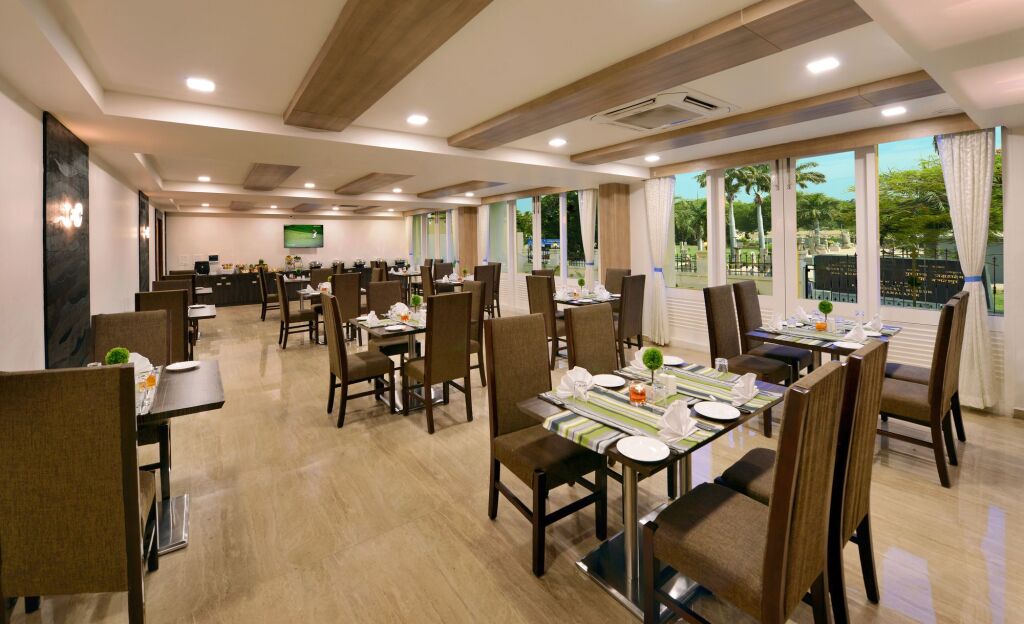 Хоспет: Clarks INN Hampi