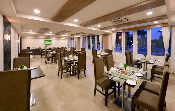 Хоспет: Clarks INN Hampi
