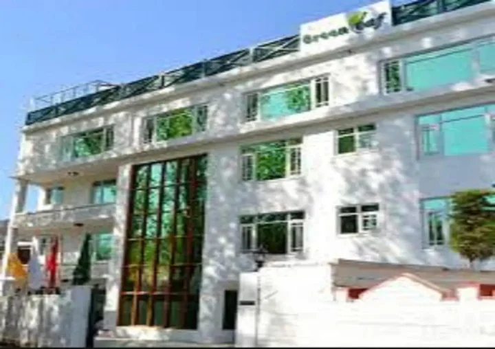 Шринагар: Hotel Green Leaf