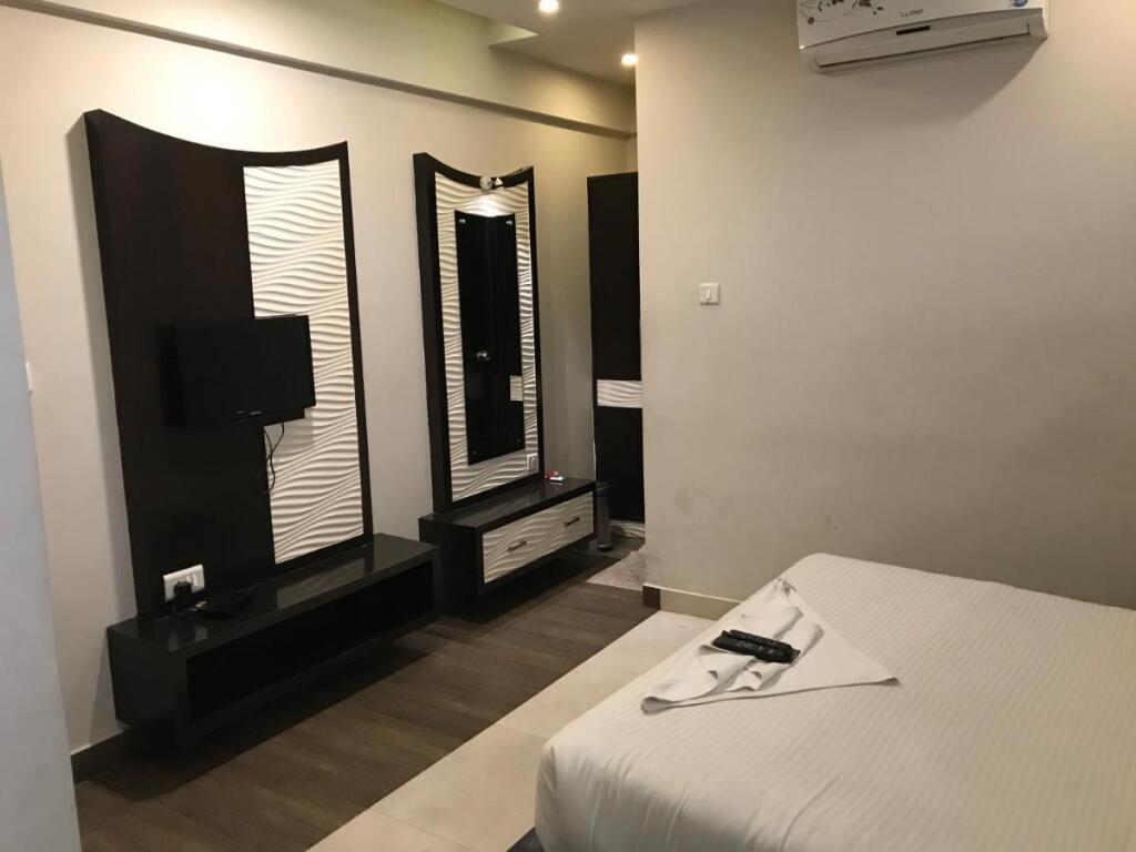 Бангалор: Hotel  Empark