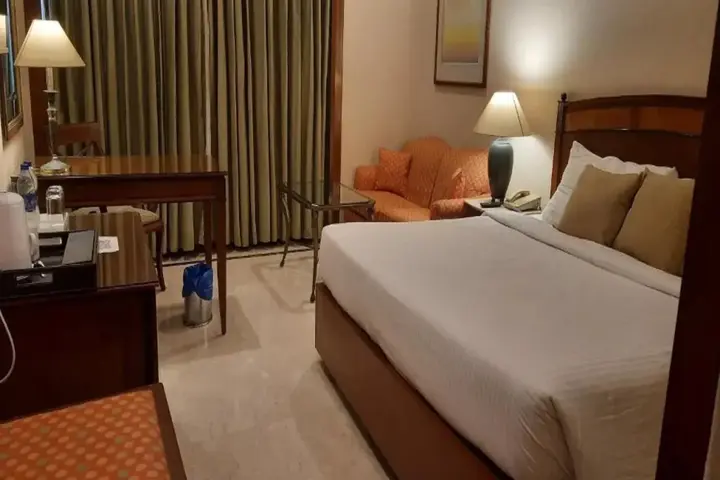 Нью-Дели: The Hans Hotel New Delhi
