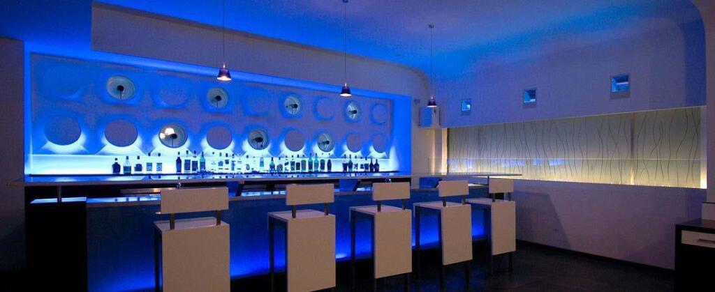 Нью-Дели: The Hans Hotel New Delhi