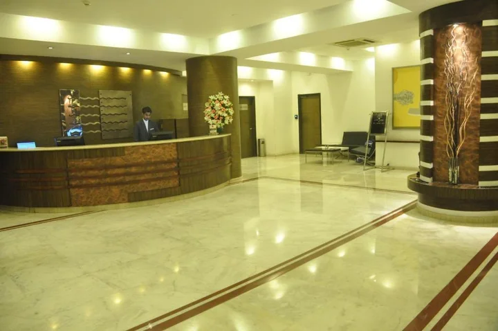 Нью-Дели: The Hans Hotel New Delhi