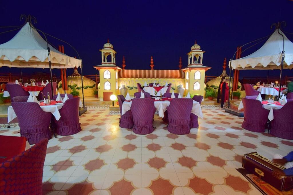Джайпур: Umaid Mahal - A Heritage Style Boutique Hotel