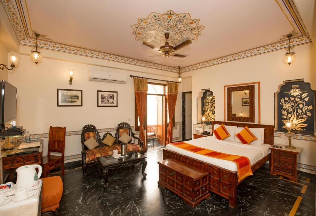 Джайпур: Umaid Mahal - A Heritage Style Boutique Hotel