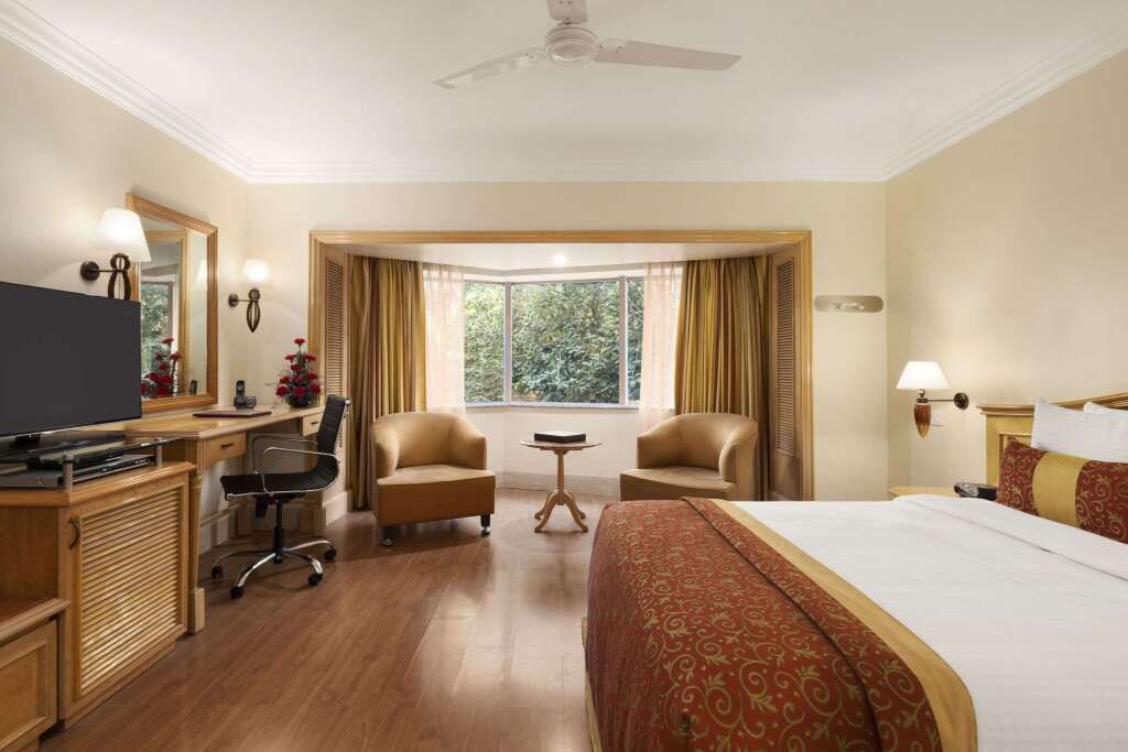 Мумбаи: Ramada Plaza by Wyndham Palm Grove