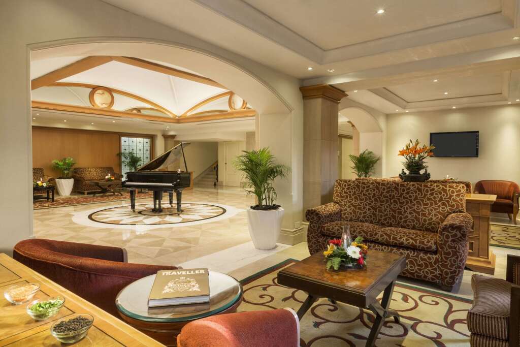 Мумбаи: Ramada Plaza by Wyndham Palm Grove