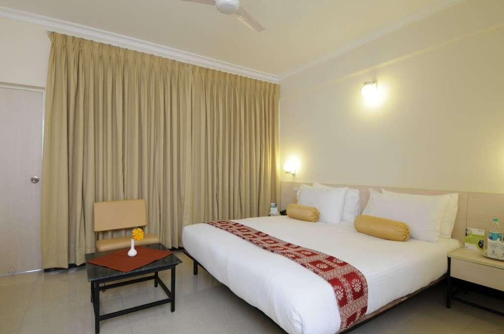 Агра: Grand Hotel Agra