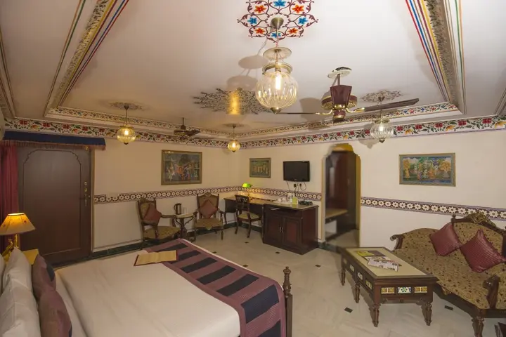 Джайпур: Umaid Bhawan - A Heritage Style Boutique Hotel