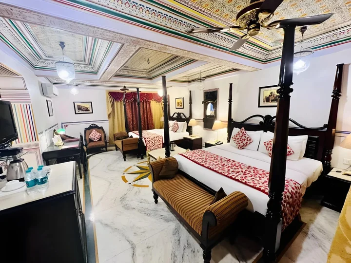 Джайпур: Umaid Bhawan - A Heritage Style Boutique Hotel