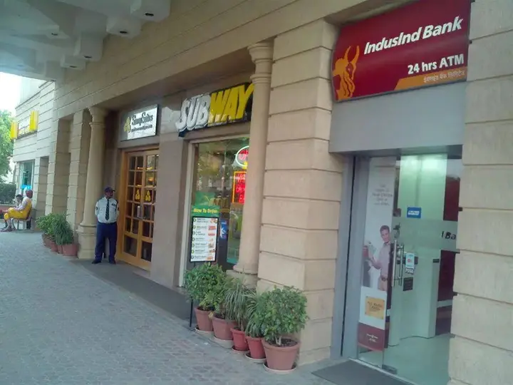 Нойда: Savoy Suites Noida