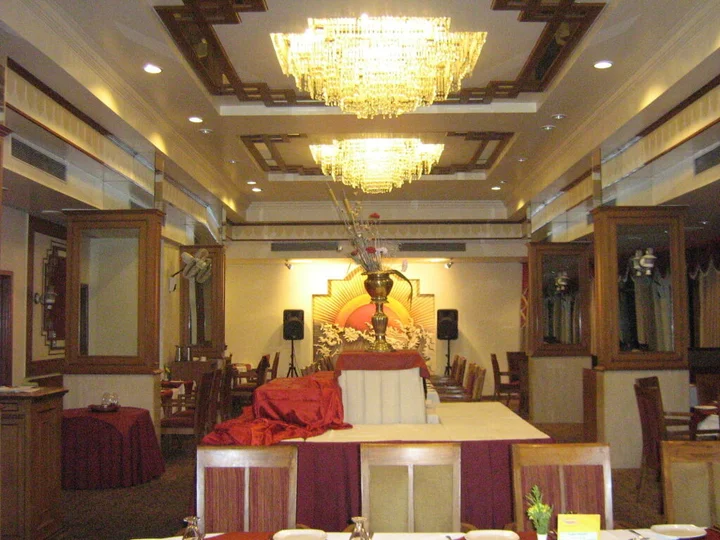 Нагпур: The Pride Hotel Nagpur