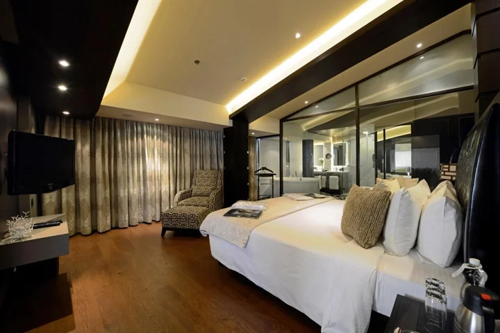 Мумбаи: Sun N Sand Hotel Mumbai