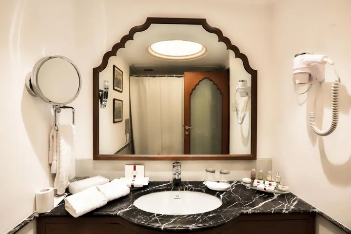 Мумбаи: Sun N Sand Hotel Mumbai