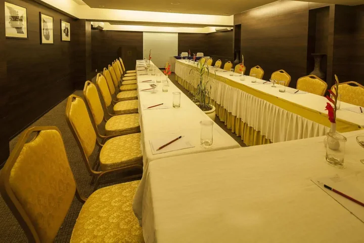 Джайпур: Vesta Maurya Palace