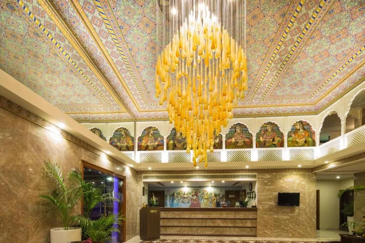 Джайпур: Vesta Maurya Palace