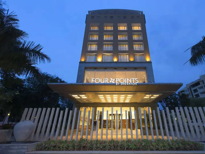 Бангалор: Four Points by Sheraton Bengaluru, Whitefield