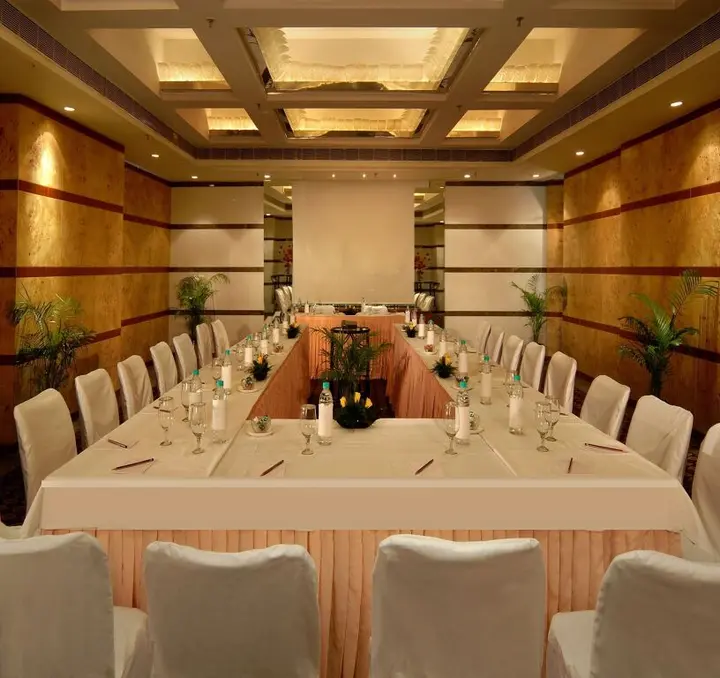 Колката: Peerless Hotel Kolkata