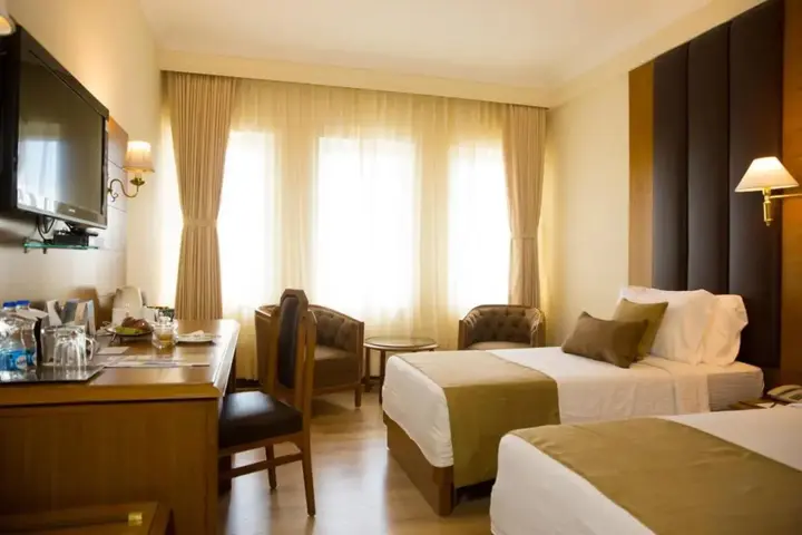 Колката: Peerless Hotel Kolkata