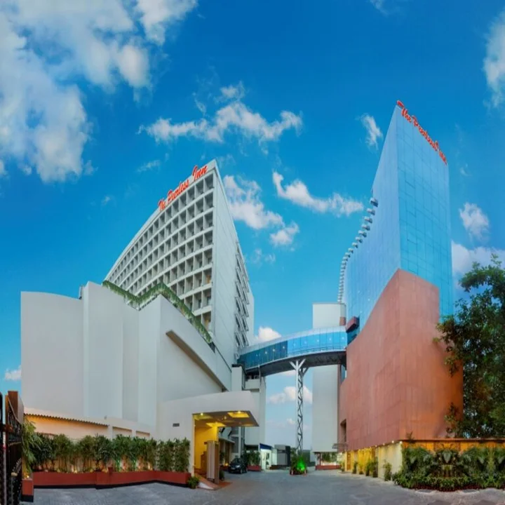 Колката: Peerless Hotel Kolkata