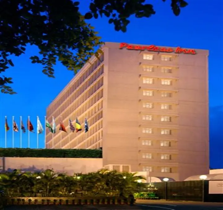 Колката: Peerless Hotel Kolkata