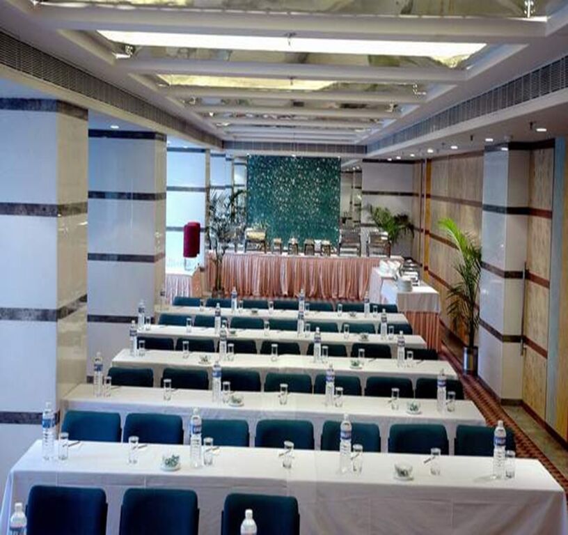 Колката: Peerless Hotel Kolkata