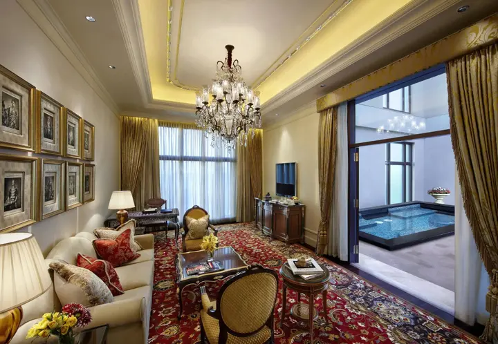 Нью-Дели: The Leela Palace New Delhi