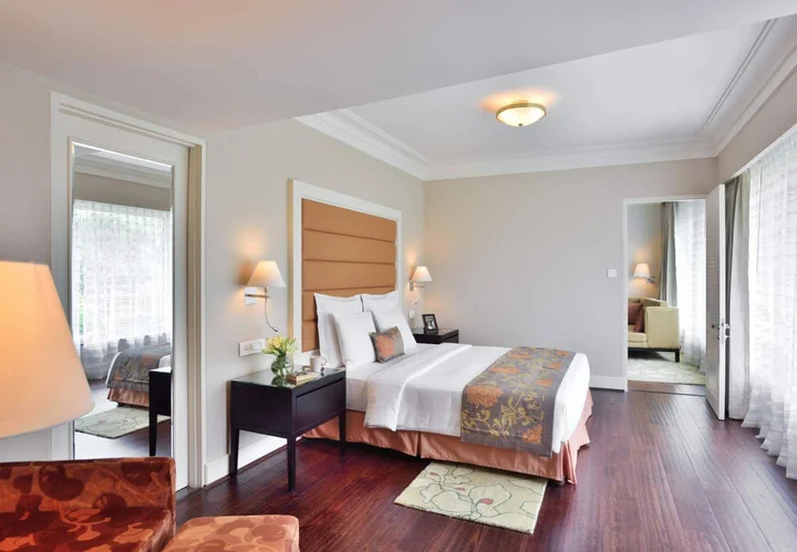Мумбаи: Lakeside Chalet - Mumbai, Marriott Executive Apartments