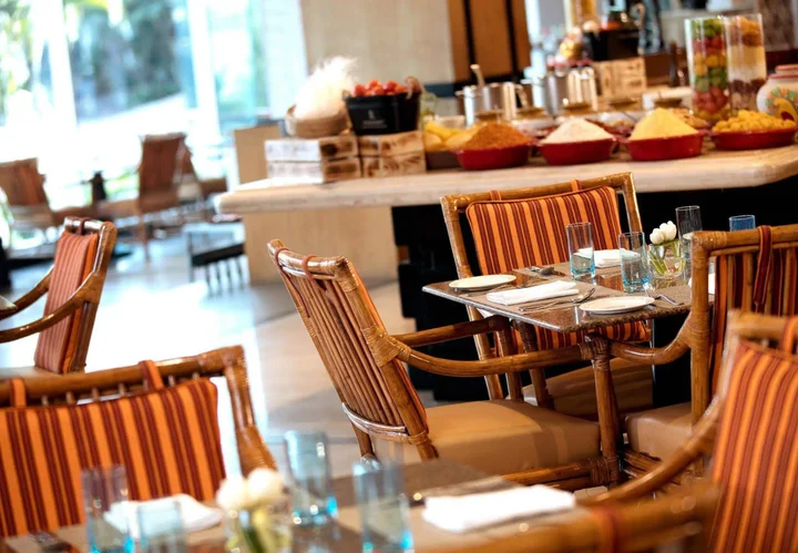 Мумбаи: Lakeside Chalet - Mumbai, Marriott Executive Apartments