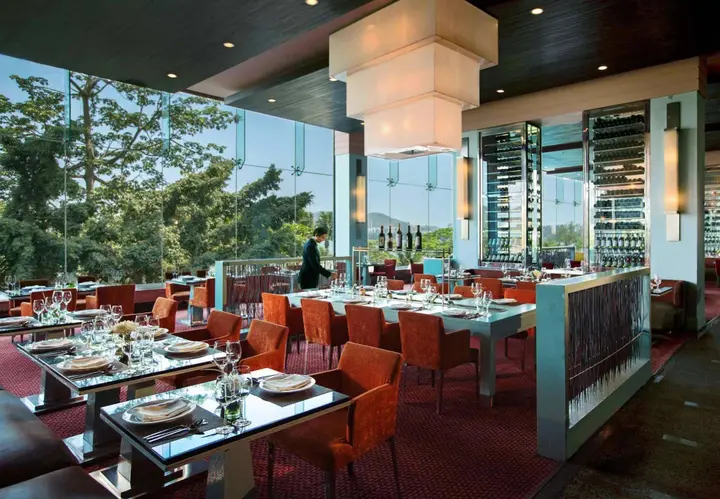 Мумбаи: Lakeside Chalet - Mumbai, Marriott Executive Apartments