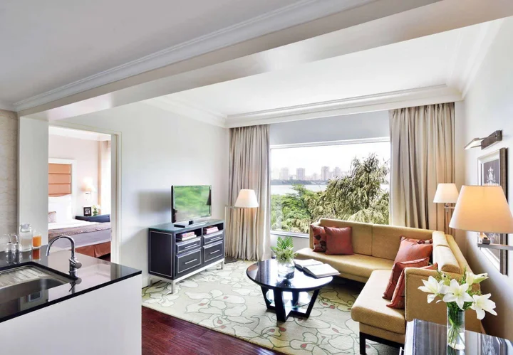 Мумбаи: Lakeside Chalet - Mumbai, Marriott Executive Apartments