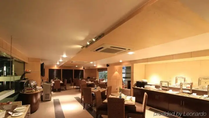 Бангалор: Iris Hotel