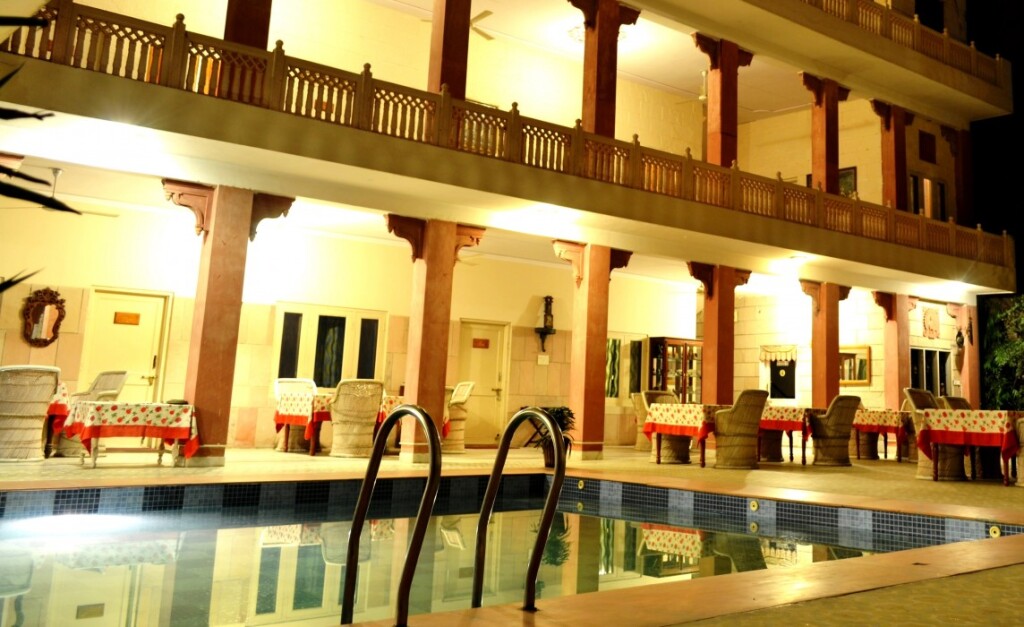 Suryaa Villa - A City Centre Hotel — фото 1