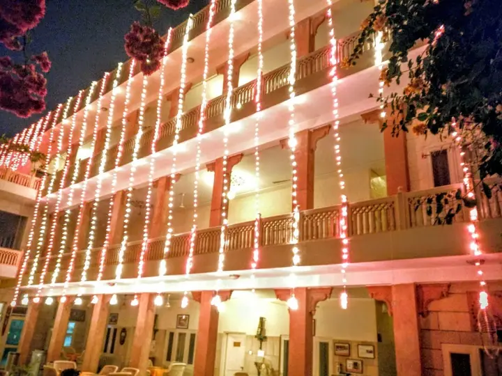 Suryaa Villa - A City Centre Hotel — фото 4