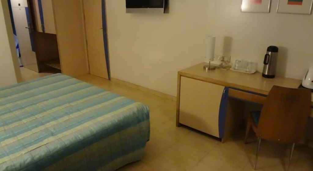 Мумбаи: Hotel Suncity Residency